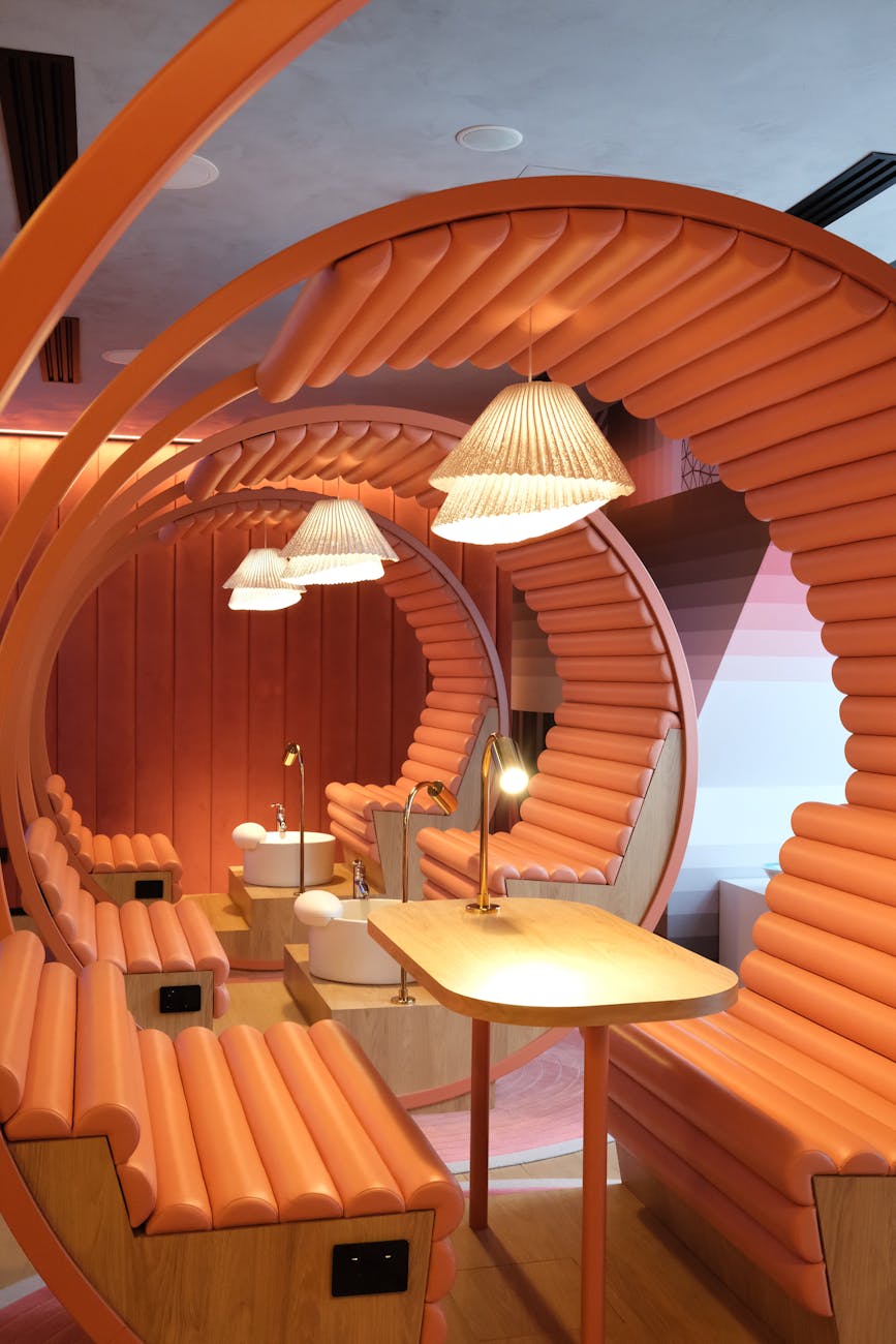 星巴克新任首席执行官获赠特殊福利：远程办公