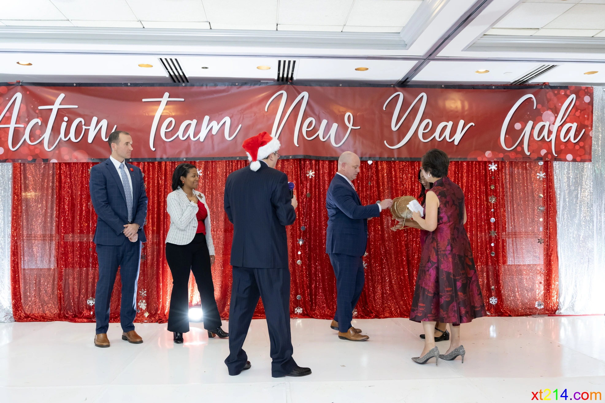 抽奖第一轮：现场抽奖